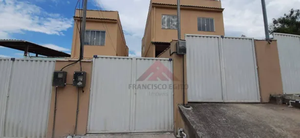 Sobrado com 2 Quartos à venda, 77m² no Colubande, São Gonçalo