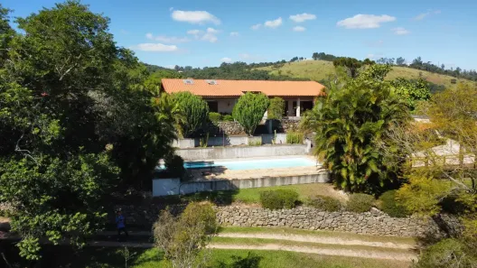 Fazenda/Sítio com 3 Quartos à venda, 690m² no Esplanada Mendes Moraes, São Roque