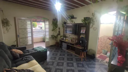 Casa com 2 Quartos à venda, 68m² no Tijuca, Contagem
