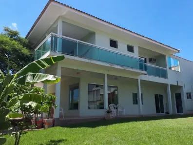 Casa de Condomínio com 5 Quartos à venda, 330m² no Retiro (Bacaxá), Saquarema