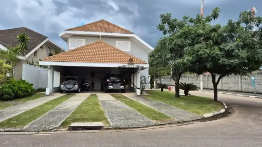 Casa de Condomínio com 3 Quartos para alugar, 282m² no Jardim Califórnia, Jacareí