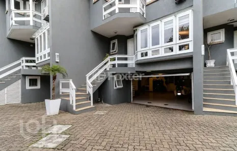 Casa de Condomínio com 3 Quartos à venda, 284m² no Jardim Isabel, Porto Alegre