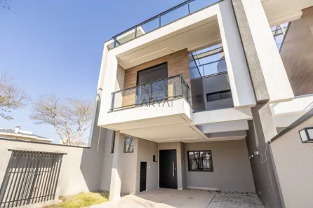 Sobrado com 3 Quartos à venda, 287m² no Pineville, Pinhais