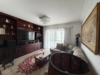 Apartamento com 4 Quartos à venda, 200m² no Comercial, Resende