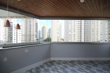 Apartamento com 4 Quartos à venda, 244m² no Vila Uberabinha, São Paulo