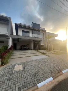 Casa de Condomínio com 3 Quartos à venda, 220m² no Cézar de Souza, Mogi das Cruzes