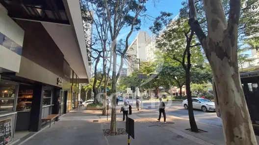 Ponto Comercial para alugar, 349m² no Jardim Paulistano, São Paulo