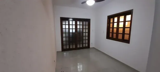 Casa com 2 Quartos à venda, 55m² no Alto São Pedro, Taubaté