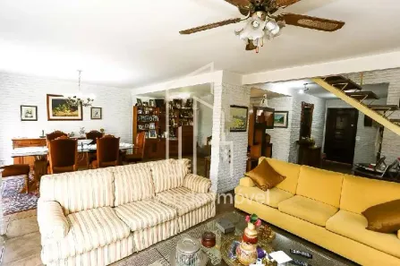Casa de Condomínio com 5 Quartos para alugar, 240m² no Retiro Morumbi, São Paulo