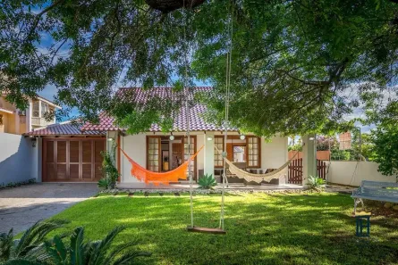 Casa com 4 Quartos para alugar, 450m² no Jurerê Internacional, Florianópolis