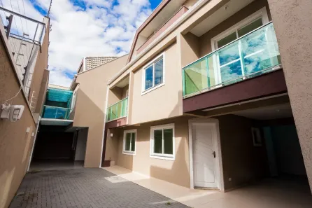 Sobrado com 3 Quartos à venda, 146m² no Santa Felicidade, Curitiba