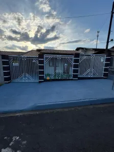 Casa com 2 Quartos à venda, 87m² no Jardim Dom Vicente, Londrina
