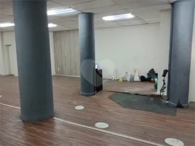 Galpão/Depósito/Armazém à venda, 500m² no Jardim Flor de Maio, São Paulo