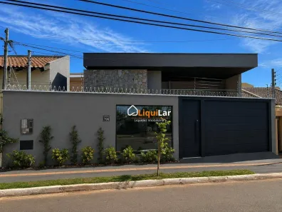 Casa com 3 Quartos à venda, 190m² no Vila Planalto, Campo Grande