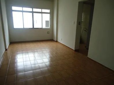 Kitnet para alugar, 30m² no Itararé, São Vicente