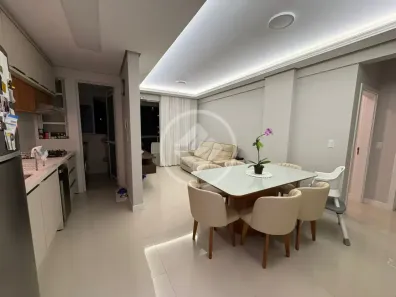 Apartamento com 2 Quartos à venda, 74m² no Barreiros, São José