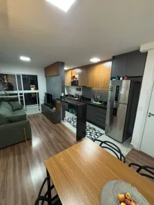 Apartamento com 2 Quartos para alugar, 54m² no Jardim Aclimação, Maringá
