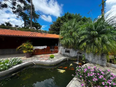 Casa com 3 Quartos à venda, 228m² no Vargem Grande, Teresópolis