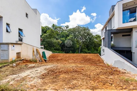Lote/Terreno à venda, 376m² no Campo Comprido, Curitiba