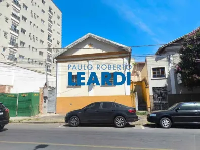 Casa com 3 Quartos à venda, 128m² no Centro, Poços de Caldas