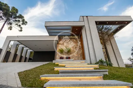 Casa de Condomínio com 3 Quartos à venda, 320m² no Butiatuvinha, Curitiba