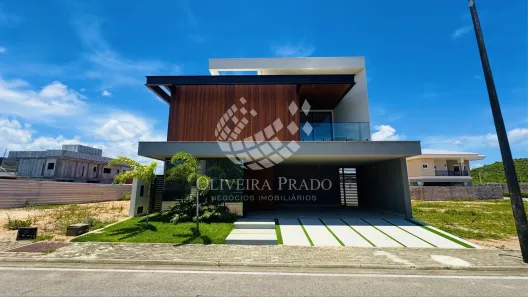 Casa com 4 Quartos à venda, 300m² no Pitimbu, Natal
