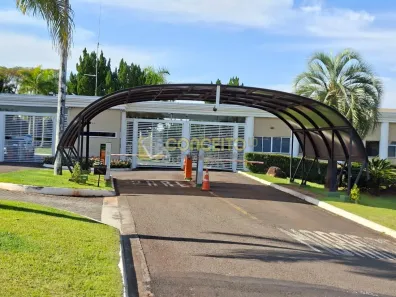 Sobrado com 4 Quartos à venda, 481m² no Jardim do Café, Cambé