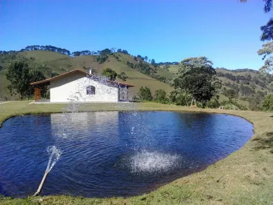 Fazenda/Sítio com 2 Quartos à venda, 30000m² no , Sapucaí-Mirim