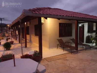 Casa com 3 Quartos à venda, 350m² no Salto Weissbach, Blumenau