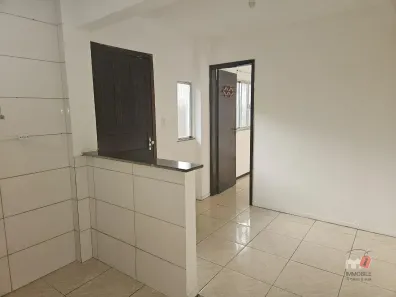 Casa com 1 Quarto para alugar, 40m² no Mosela, Petrópolis