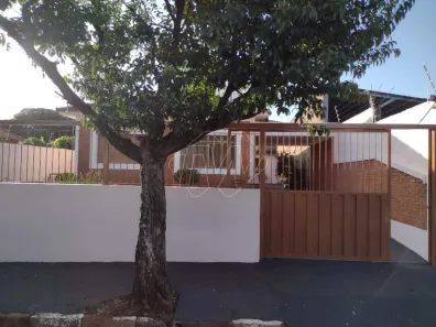 Casa com 2 Quartos à venda, 142m² no Centro, Araraquara