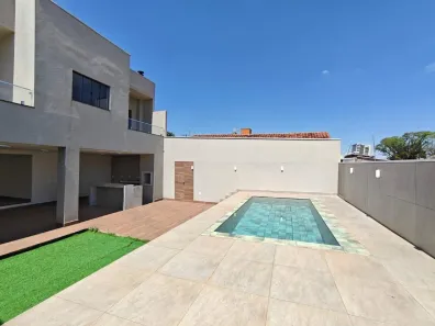 Casa com 3 Quartos à venda, 178m² no Caravelle, Londrina