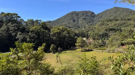 Lote/Terreno à venda, 18556m² no Fazenda Inglesa, Petrópolis