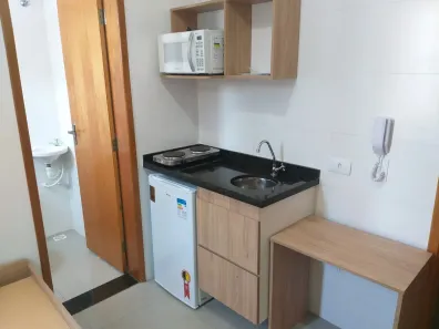 Kitnet com 1 Quarto para alugar, 10m² no Santa Terezinha, Santo André