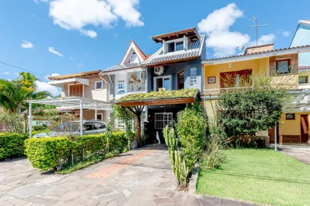 Casa de Condomínio com 4 Quartos à venda, 132m² no Hípica, Porto Alegre