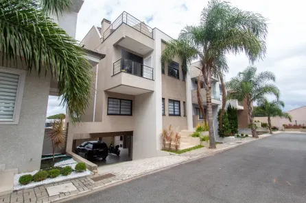 Casa de Condomínio com 4 Quartos à venda, 295m² no Campo Comprido, Curitiba