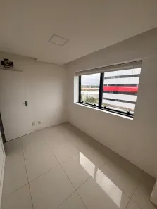 Sala Comercial à venda, 27m² no Pitangueiras, Lauro de Freitas