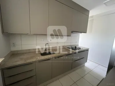 Apartamento com 3 Quartos para alugar, 120m² no Jardim Karaíba, Uberlândia