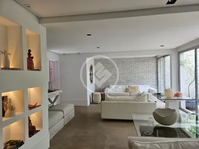 Casa de Condomínio com 4 Quartos à venda, 250m² no Indianópolis, São Paulo