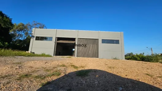 Galpão/Depósito/Armazém para alugar, 440m² no Garibaldi, Garibaldi