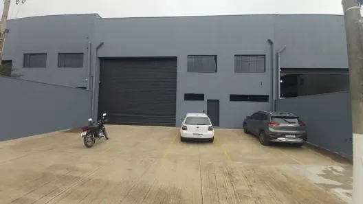 Galpão/Depósito/Armazém para alugar, 740m² no Distrito Industrial, Marília
