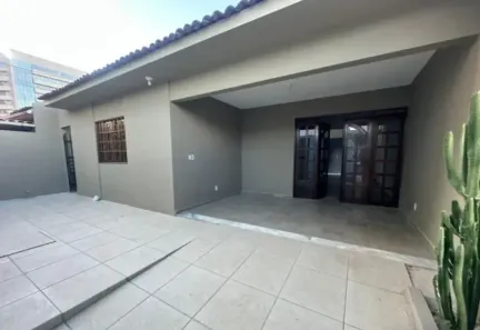 Imóvel Comercial com 3 Quartos para alugar, 175m² no Jatiúca, Maceió