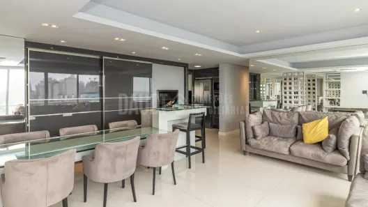 Apartamento com 3 Quartos à venda, 128m² no Rio Branco, Porto Alegre