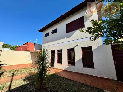 Sobrado com 4 Quartos à venda, 153m² no Vila Vilas Boas, Campo Grande
