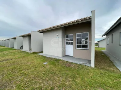 Casa de Condomínio com 2 Quartos para alugar, 44m² no São Francisco, Cuiabá