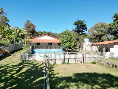 Fazenda/Sítio com 4 Quartos à venda, 2500m² no Ravena, Sabará