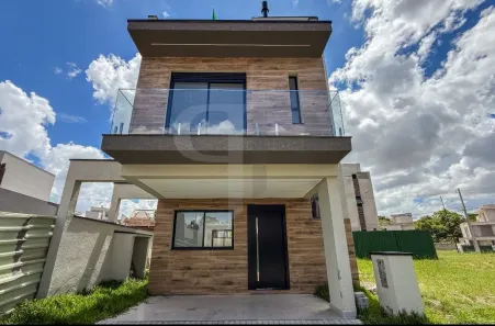 Casa de Condomínio com 4 Quartos à venda, 170m² no Santa Cândida, Curitiba