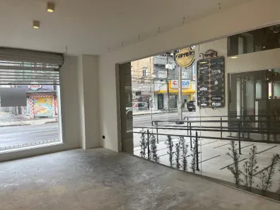 Ponto Comercial para alugar, 45m² no Centro, Curitiba