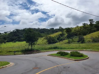 Lote/Terreno à venda, 1400m² no Centro, Pedro Leopoldo