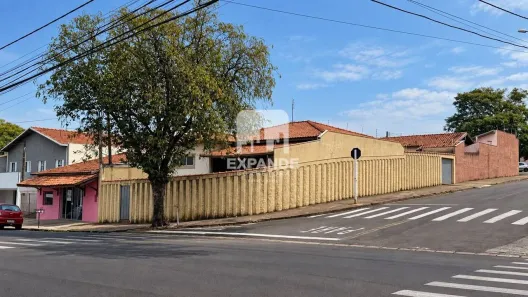 Casa com 3 Quartos à venda, 196m² no Jardim Paraíso, Botucatu